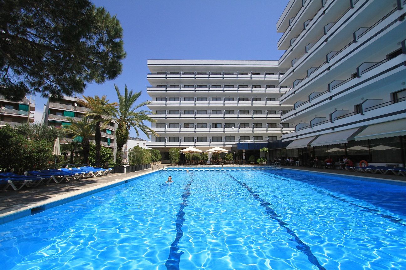 Hotel Gran Garbi Mar & Aquasplash Lloret de Mar Exterior photo